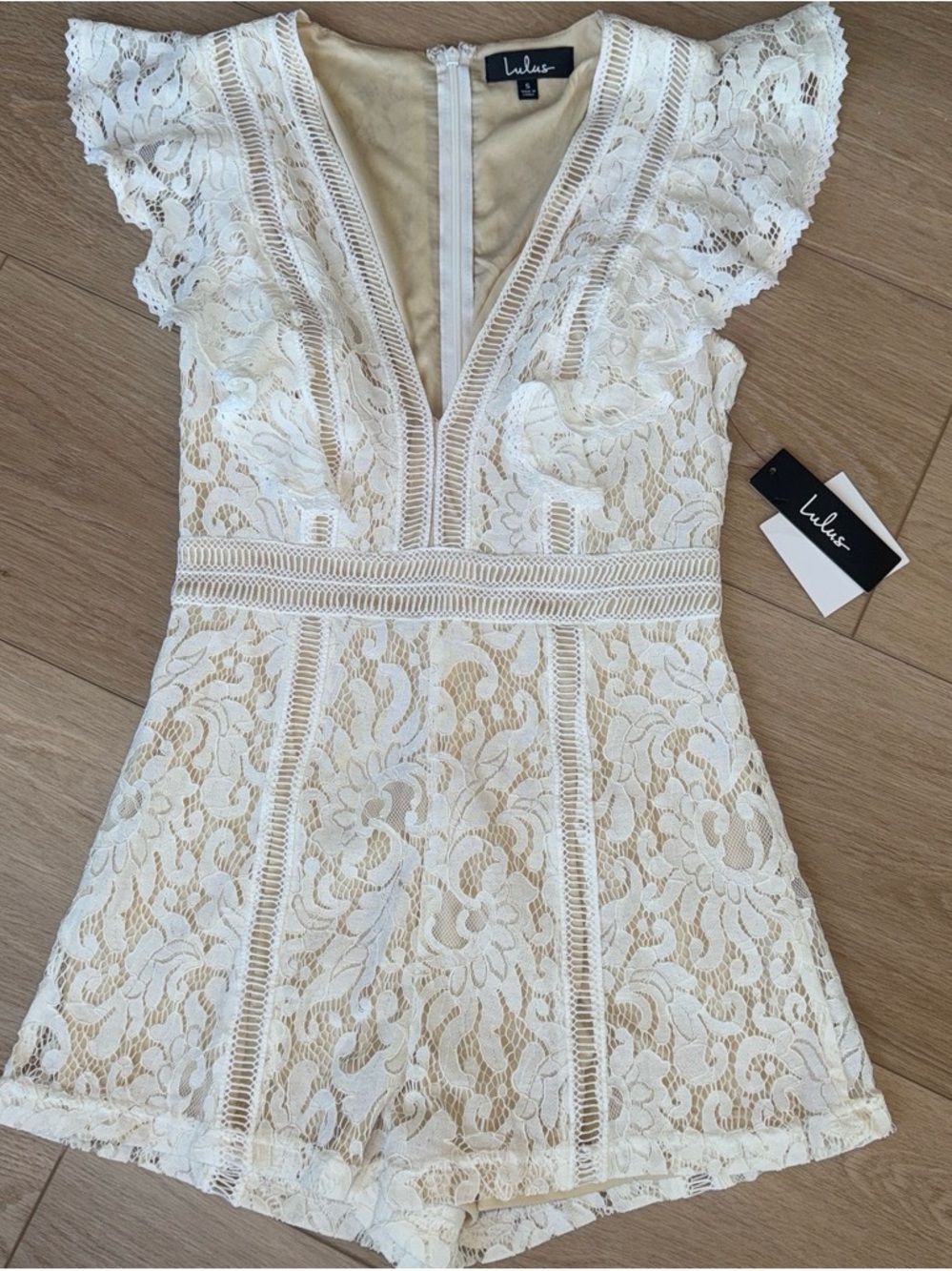 NWT Lulus White Ivory Lace Romper Size S Bridal Bachelorette